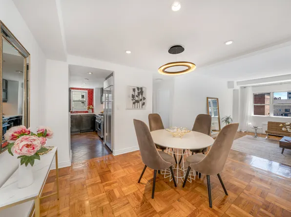 301 East 48th Street 17G image 3 of 10