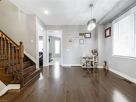 3rd image of 792 Arthur Parker Ave