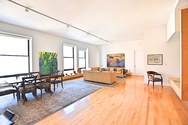 Rented by Bold New York | media 2