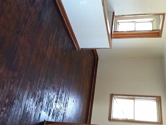 5th image of 1824 Lacey St