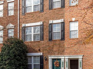 42460 Hollyhock Ter, Ashburn, VA 20148