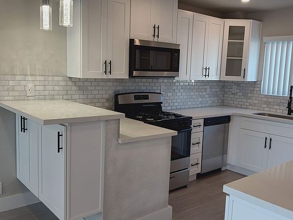 4th image of 601 Calle Puente APT 3