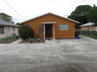 109 SE 7th St, Delray Beach, FL 33483
