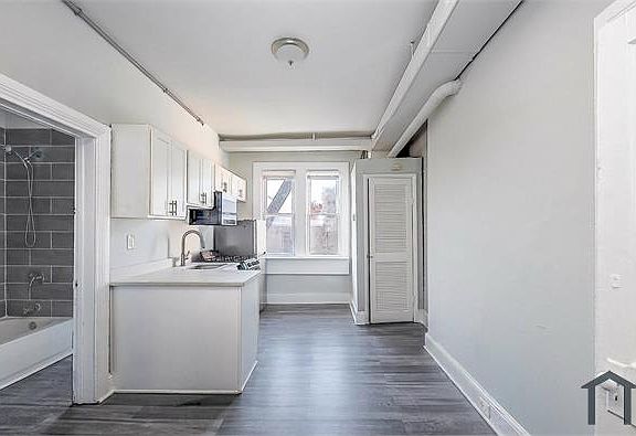 4th image of 1037 Edmondson Ave APT 2