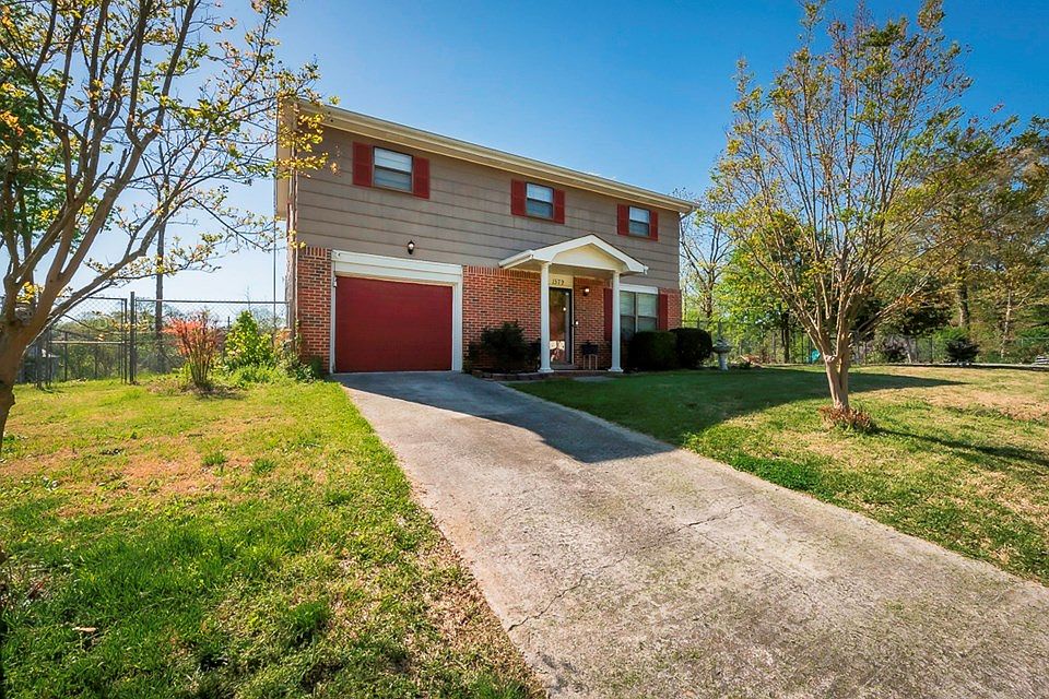 1579 Margaret Cir, Dalton, GA 30721 Zillow