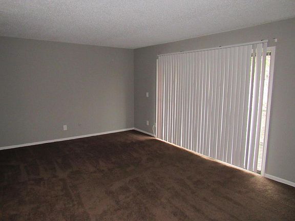 3rd image of 8705 Countryshire Ln APT 4