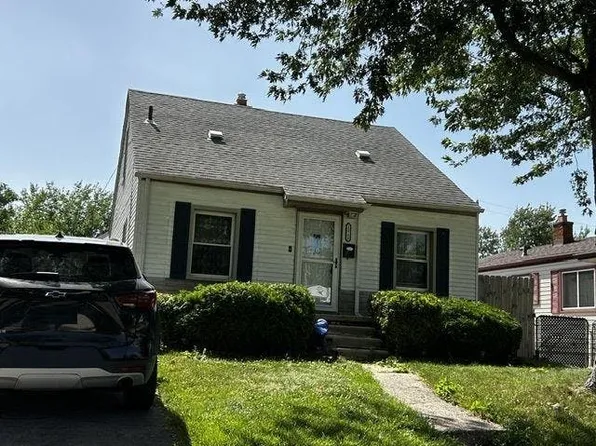 13788 Agnes St, Southgate, MI 48195