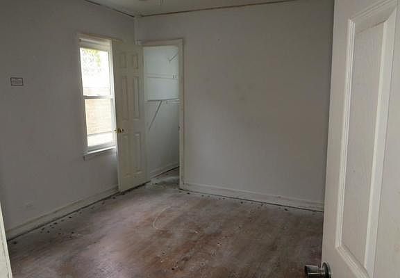4th image of 14430 S Emerald Ave