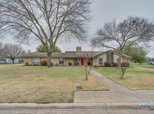1309 N Hulgan Cir, Desoto, TX 75115