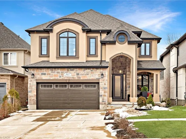 517 Blair Creek Dr, Kitchener, ON N2P 0H5