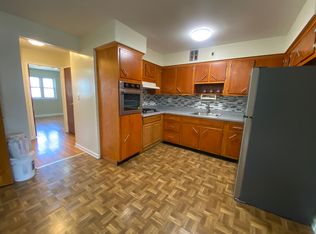 1103 E 222nd St FLOOR 2, Bronx, NY 10469