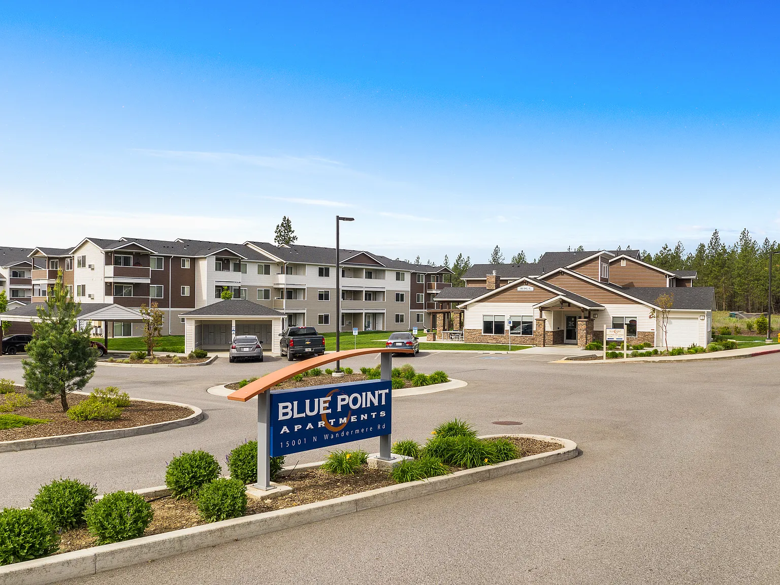 Blue Point Apartments — Photo 2