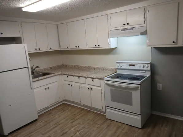 928 Hamilton Blvd, Griffin, GA 30223