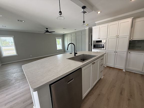 5th image of 1659 Voyager Dr #368