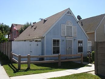 1st image of 14605 Woodland Dr Unit 28