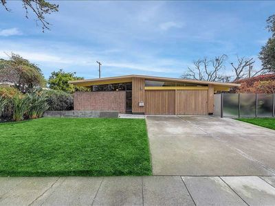 749 Wildwood Ln, Palo Alto, CA, 94303