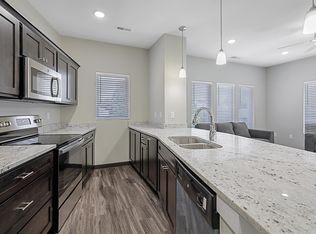 302 E Clark St, Champaign, IL 61820