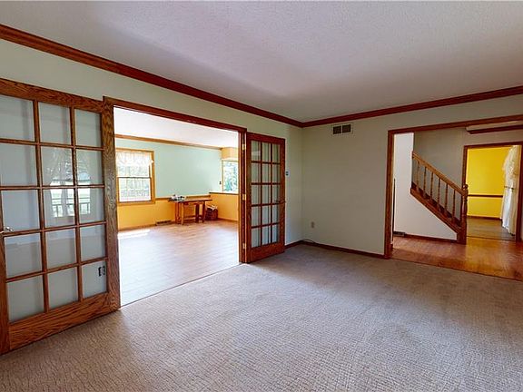 4th image of 168 Parker Ln