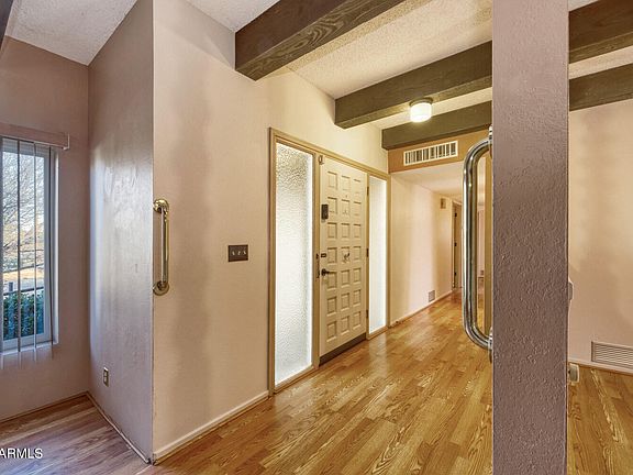 5th image of 5318 S APACHE Avenue