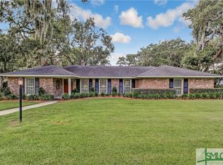 7 Woodhull Rd, Savannah, GA 31404