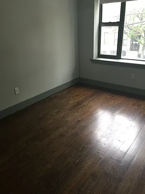 Rented by P Management | media 19