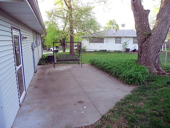 2nd image of 1620 11th St