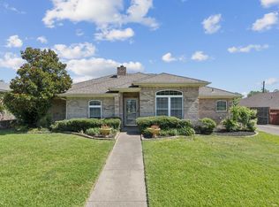 2324 Ridgewood, Bedford, TX 76021