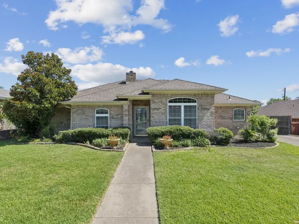 2324 Ridgewood, Bedford, TX 76021