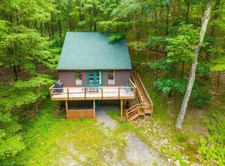 252 Clover Dr, Terra Alta, WV 26764