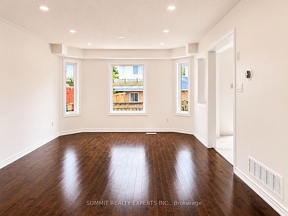 3rd image of 25 Deforest Dr