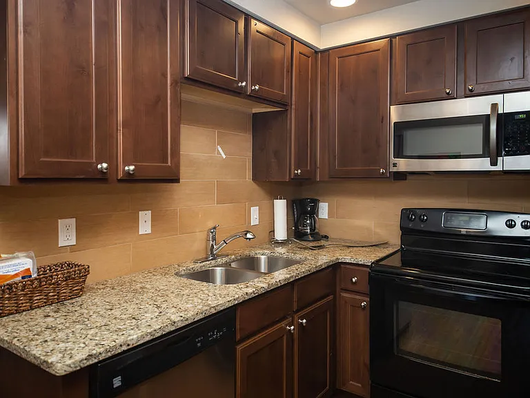 220 Willow St #202 — Photo 10
