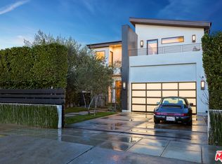 732 N McCadden Pl, Los Angeles, CA 90038