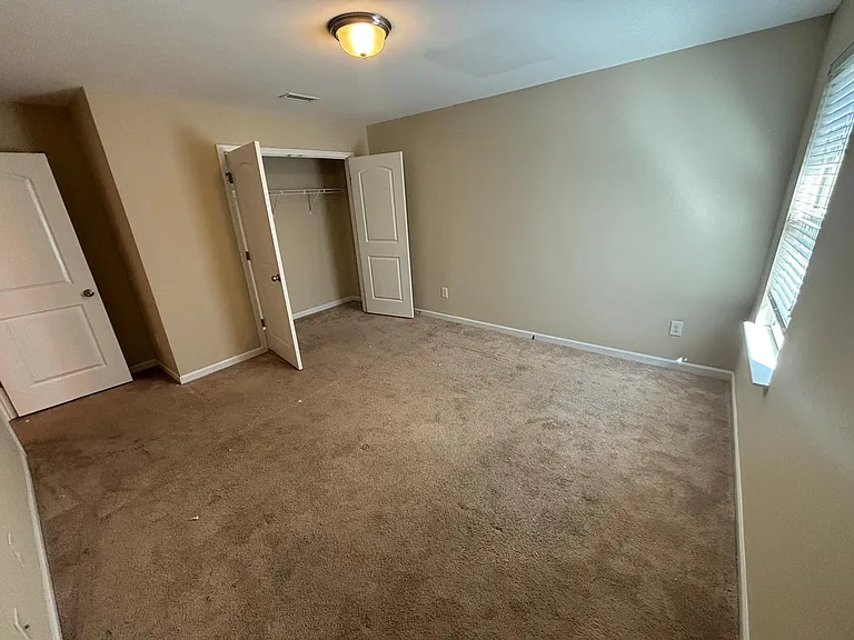 451 Shakespeare Dr — Photo 39