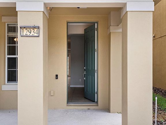 4th image of 12934 VENNETTA WAY