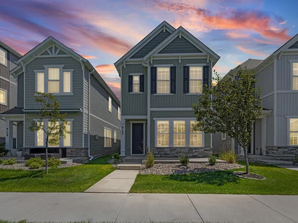 8133 Arrowwood Ln N, Maple Grove, MN 55369