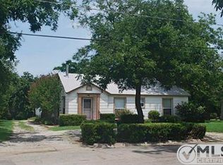 1662 Shenna Blvd, River Oaks, TX 76114