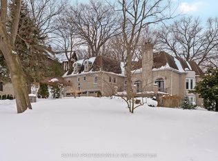 6A Edenbrook Hl, Toronto, ON M9A 3Z6