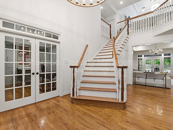 5th image of 19407 Kessington Ln
