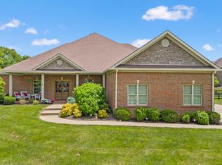 100 Stone Horse Ln, Georgetown, KY 40324
