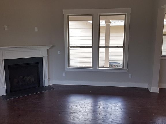 3rd image of 1529 Drakes Creek Rd #129