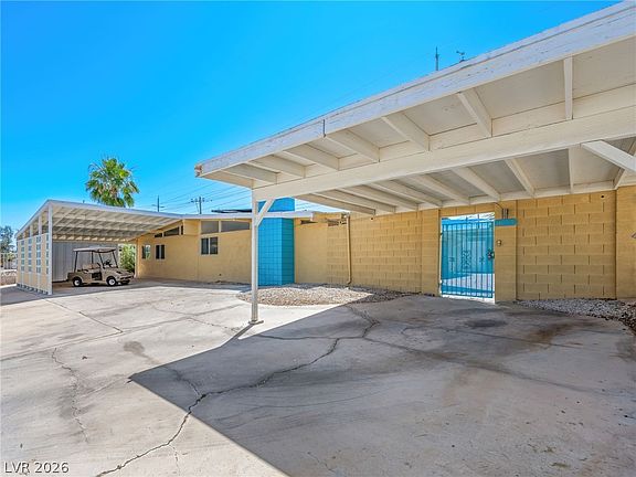 4th image of 3211 Sundown Dr