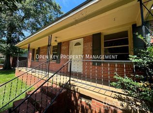 114 S Hill St, Enterprise, AL 36330