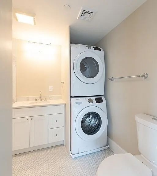 80 Cottage St #2 — Photo 10