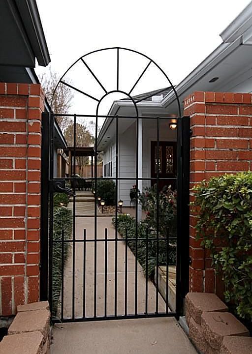 2nd image of 16159 Golden Sands Dr