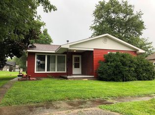 315 E 9th St, Georgetown, IL 61846