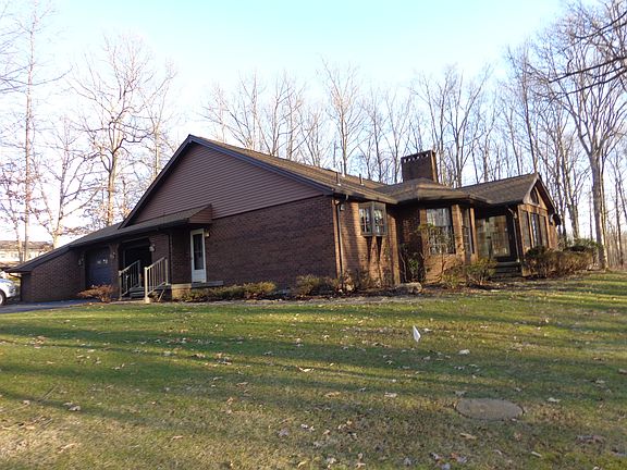 4th image of 2275 Fleetwood Dr
