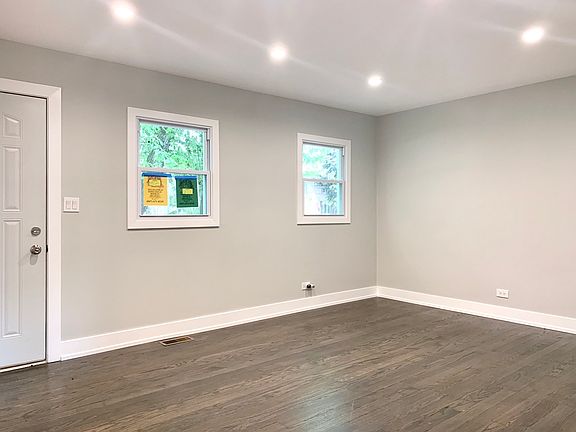 4th image of 2702 Elder Ln