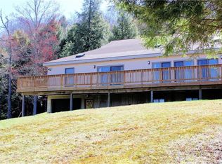 30 Yorktown Rd, Roscoe, NY 12776