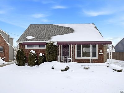 291 N Willowlawn Pkwy, Cheektowaga, NY, 14206