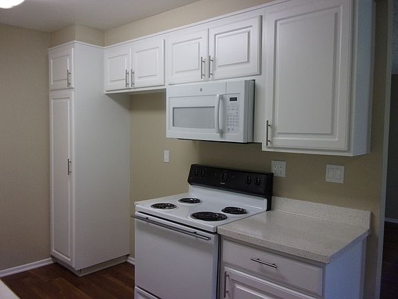 5th image of 2020 W Alameda Ave APT 4D